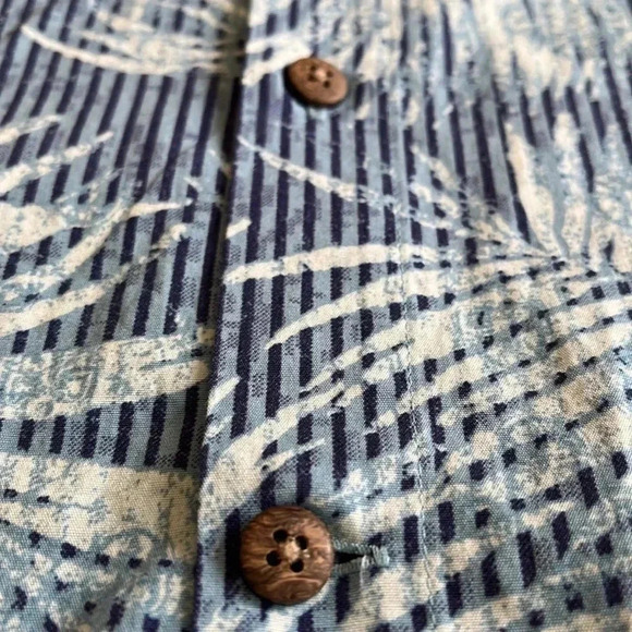 100% Cotton Men's Button Down Shirt Camp Small Blue Tropical Print Pocket Beach - Picture 15 of 16
